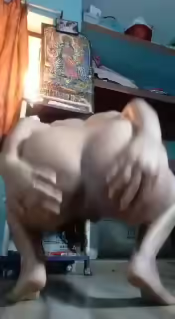 Beautiful Horny Indian Wife Showcases Fingering Delight