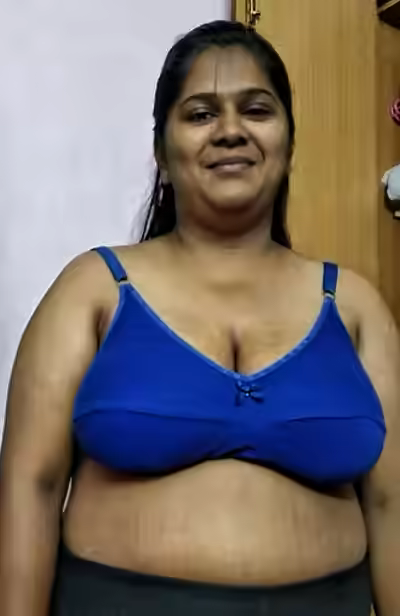 Desi Indian Tanker Pose Models 2026