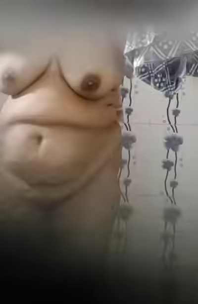 Bangladeshi Mom's Big Fatty Pussy