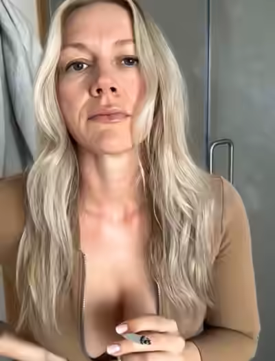 FullyExposed: Wife/Girlfriend, Ass, Tits, Pussy