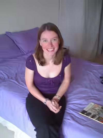 Fully Exposed Wife或全裸妻