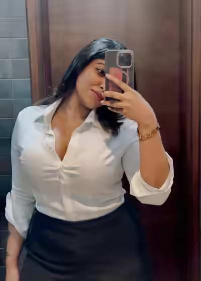 Desi Bangalore Girl Blowjob and Fuck