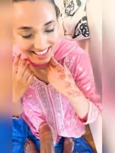 Hot Desi Girl Sucking Dick
