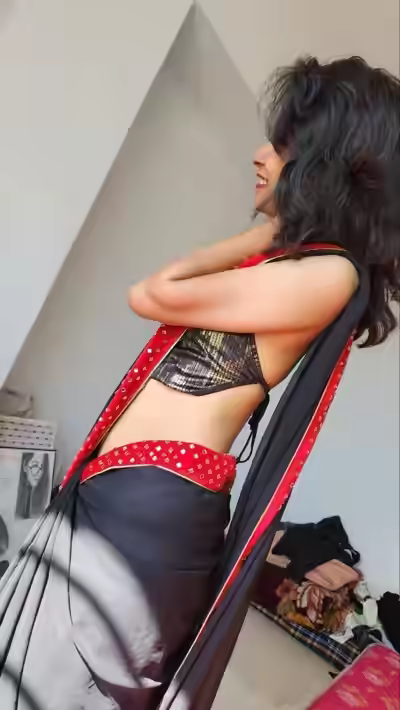 Beautiful Slim Desi Teen College Girl's Cuckold Threesome Viral Leak