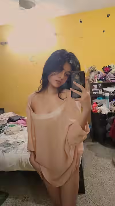 Young Desi Girl Masturbates with Cucumber