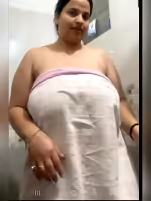 Sexy Figure Bengali Babe Masturbation Showcase