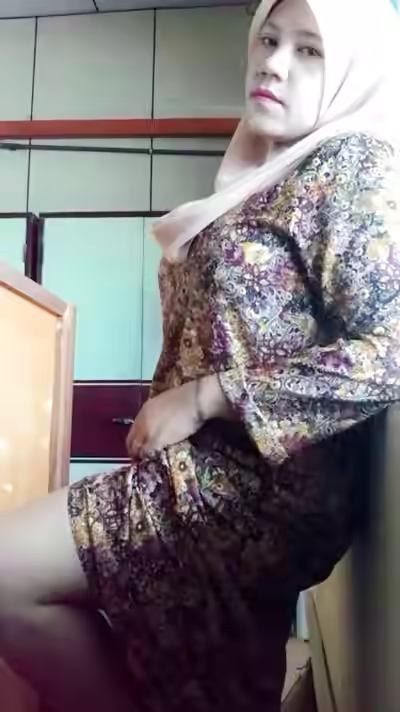 Malay Muslim Wife with Big Boobs