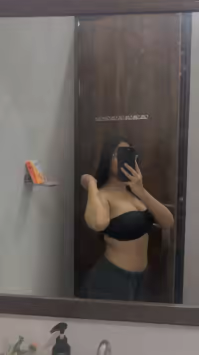 Curvy Beautiful Indian Girl