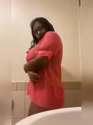 Big Boobs and Ass Teaser from Lanka