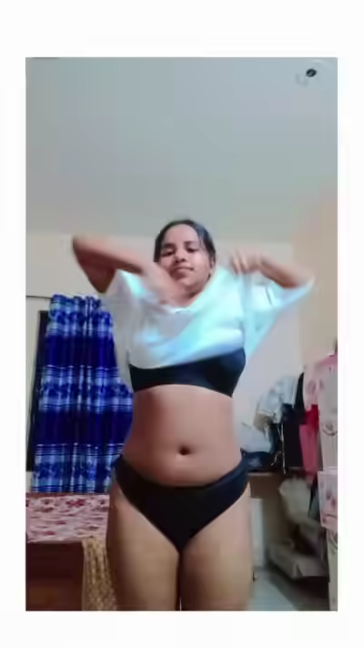 Sexy Bengali GF Teasing Clips