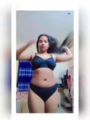 Sexy Bengali GF Teasing Clips