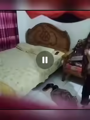 Bangladeshi Young University Girl Kissing Video, Bigboobs