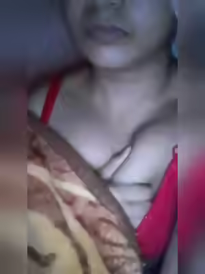 Beautiful Horny Indian Wife Wet Pussy