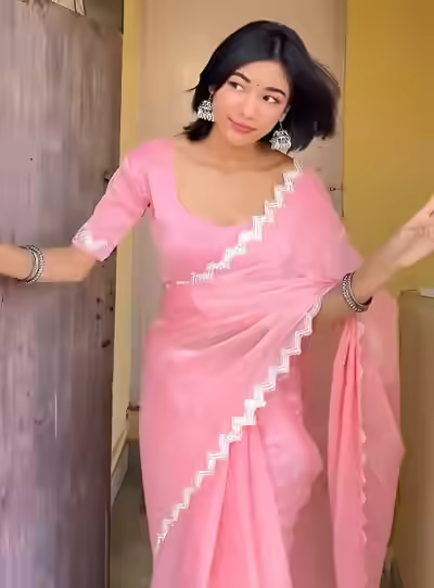 Viral Instagram Girl 2026