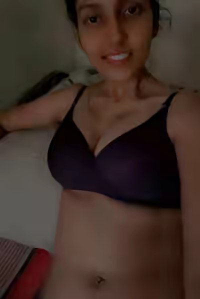 Kerala Mallu Girl Gives Blowjob for Money
