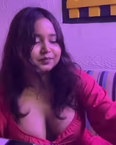 Chubby Desi GF