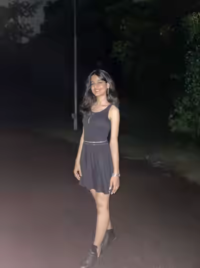 Bathing and Riding Sex with a Slim Desi Girl