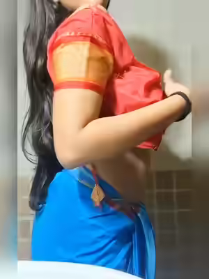 Sanskari Bhabhi with Beautiful Natural Big Boobs