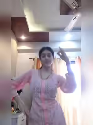 Cute Instagram Spicy Dance Reels 2026