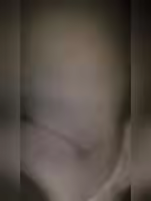 Viral Video: Desi Big Boob and Big Ass Hot Girl漏掉的火焰表情符号后，标题如下：