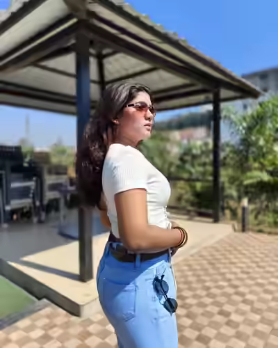 Desi Images 2026