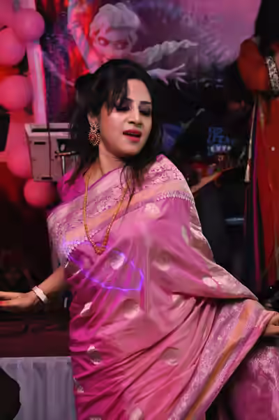 Bangladeshi Sumaiya MILF ViralMother