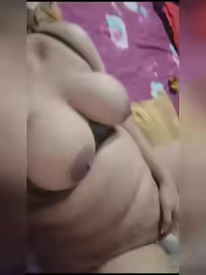 Chubby Bengali GF Squirt Update