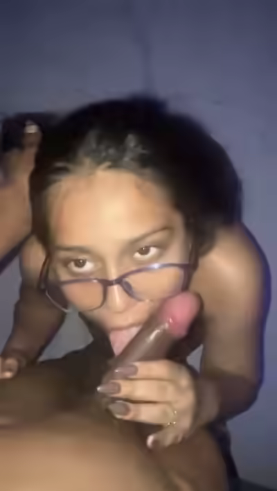 Hot Young Desi Couple in Hotel Nightシーン