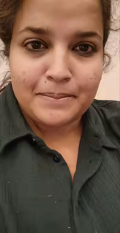 Desi Chubby Milf Bathing Show