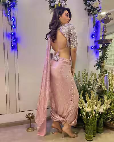 Hansika Motwani Actress in Nude Ass Shot