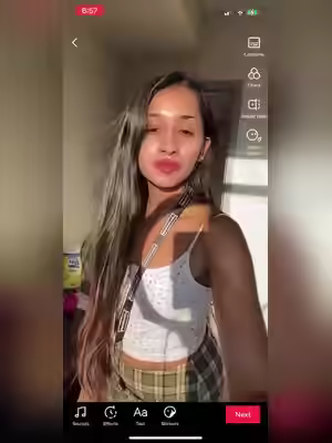 Indian American Tamil NRI Wife's Hot Nudes Leaks