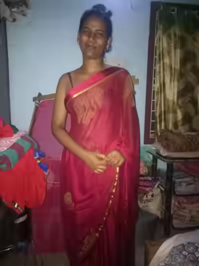Reshma Rand in International 6 Pack 2026