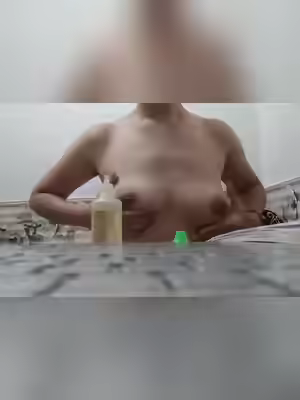 Bangladeshi Cute Babe Shows Off Boobs