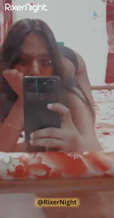 Pinki Randi Self-Exposing Herself
