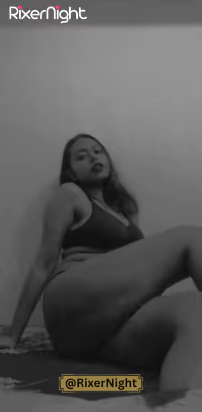 Pinki Randi Self-Exposing Herself