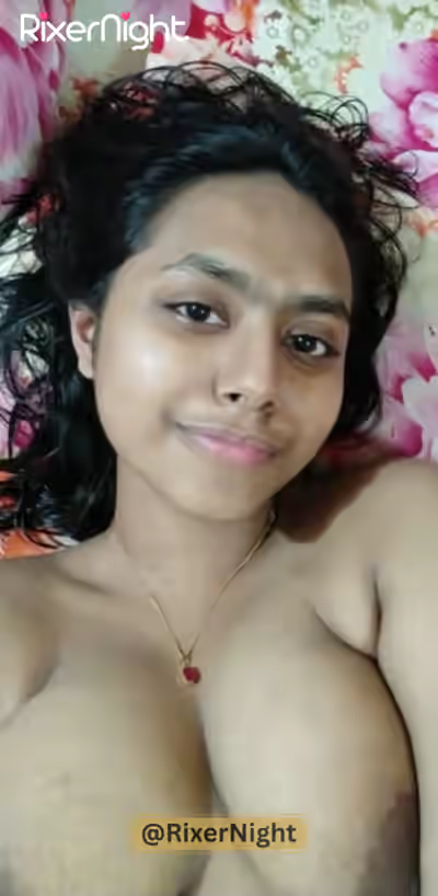 Pinki Randi Self-Exposing Herself