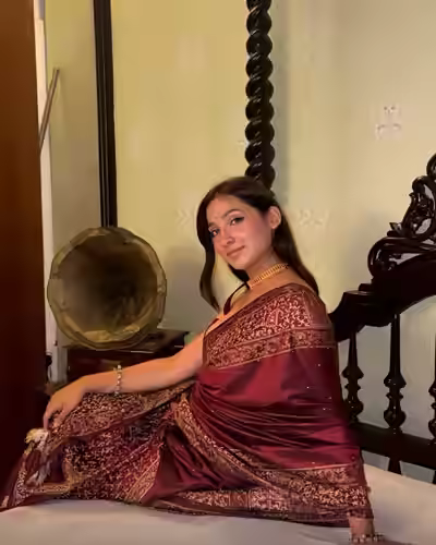 Beautiful Sexy Desi Bangladeshi Babe BlowjobFuck