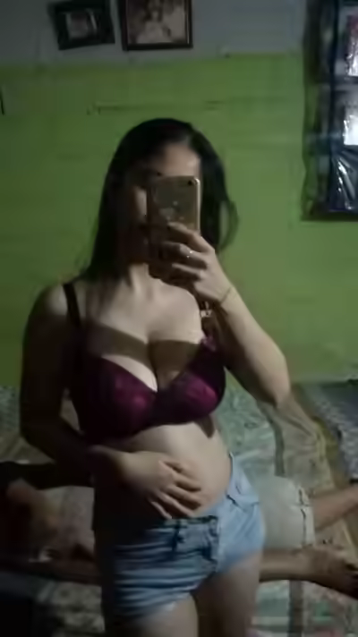 Pinay Girl Gets Fucked