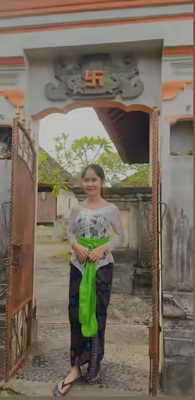 Pinay Girl Gets Fucked
