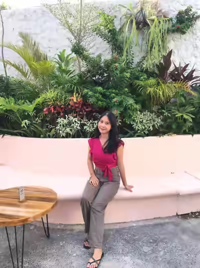 Pinay Girl Gets Fucked