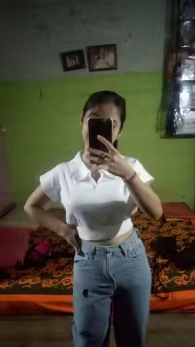 Pinay Girl Gets Fucked