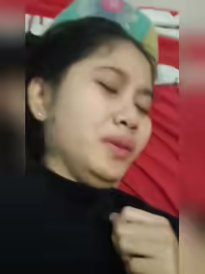 Pinay Girl Gets Fucked