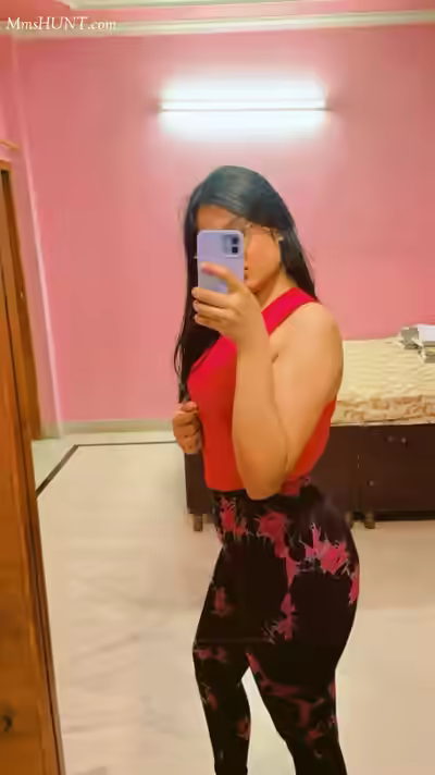 Cute Horny Girl In Nude