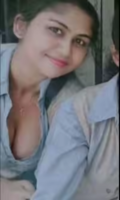 Busty Kerala Mallu Girl Revealed