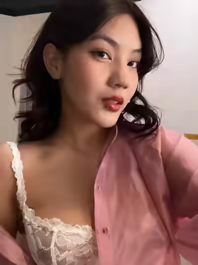 Hot International Girlfriend 2026