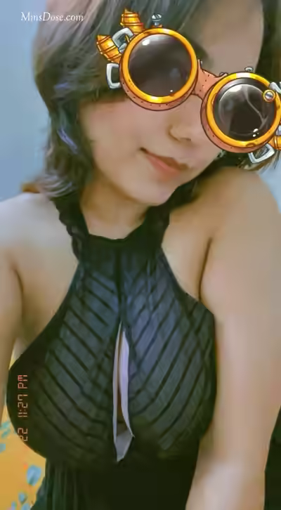 Bangladeshi Chubby Girl Shows Big Boobs