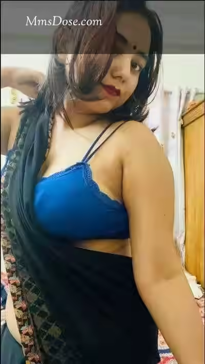 Bangladeshi Chubby Girl Shows Big Boobs