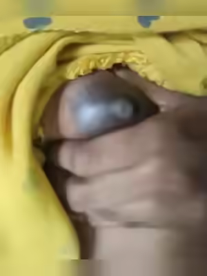 Desi Mallu Girl Boobs Show