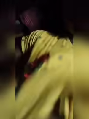 Desi Mallu Girl Boobs Show