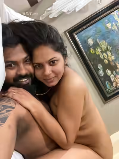 Horny Mallu Couple Kissing and Boob Sucking in a Hotel